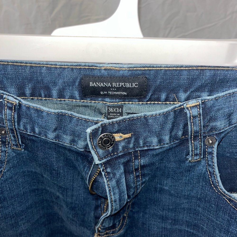 Banana Republic Men's Slim Jeans in Blue Denim